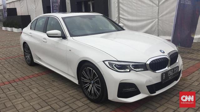 Cara Unik BMW Habiskan Stok Lama Seri 3