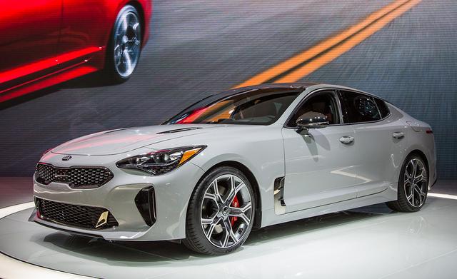 Peluang Kia Stinger Hadir di Indonesia