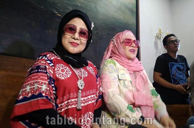 Elvy Sukaesih Buka Suara Terkait Rencana Pernikahan Dhawiya Zaida