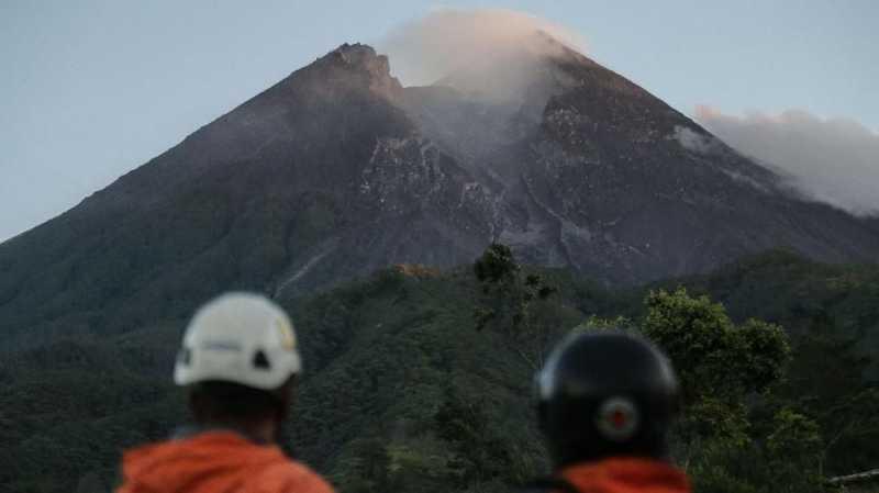 Gunung Merapi Kembali Erupsi