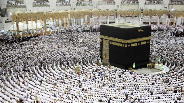 Arab Saudi Larang Berfoto di Masjidil Haram dan Nabawi