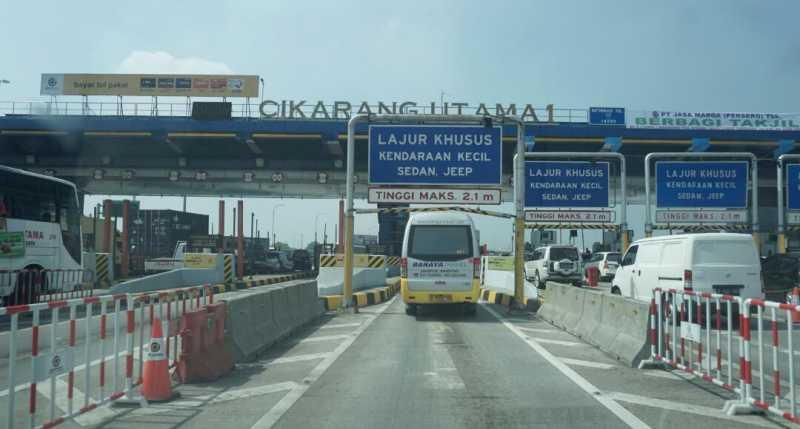 Pagi Ini, Tol Cikampek Masih Macet