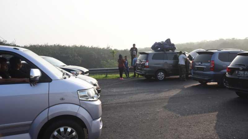 Aturan Main Jika Ingin Istirahat di Bahu Jalan Tol Saat Mudik