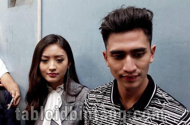 Setelah Lebaran Bareng, Verrell Bramasta - Natasha Wilona Kepergok Nonton Bareng