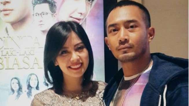 Kisruh Rumah Tangga, Ini Pengakuan Mengejutkan Istri Yama Carlos