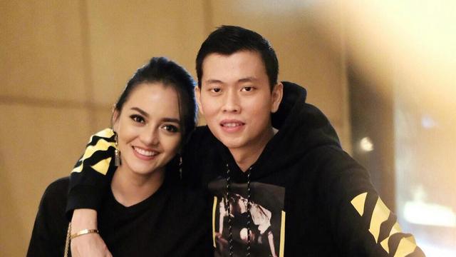 Rindu dengan Sang Suami, Ririn Ekawati Unggah Foto di Instagram