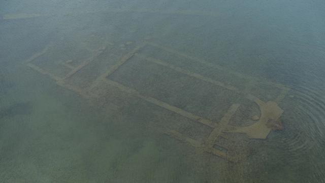 Gereja Kuno Ditemukan Tersembunyi di Bawah Danau Turki