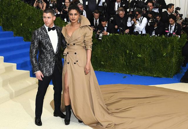 Priyanka Chopra - Nick Jonas Rencanakan Pernikahan Tahun Ini