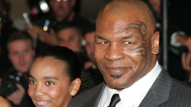 Kunjungi India, Mike Tyson Pinjam Pengawal Salman Khan